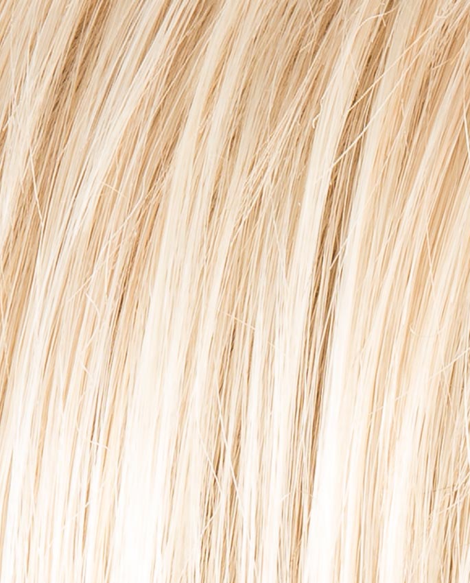 pastelblonde rooted